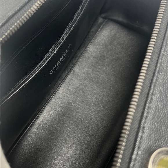 Chanel Coco Handle Bowling,black caviar quilted lizard-embossed top handle - Picture 12 of 17